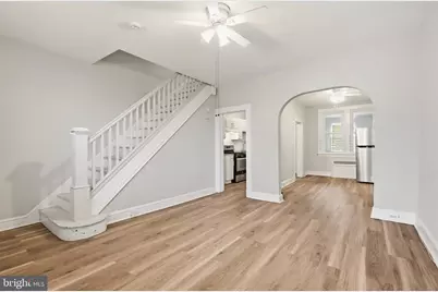 821 Pontiac, Baltimore, MD 21225 - Photo 4