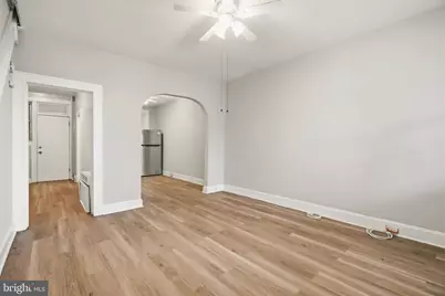 821 Pontiac, Baltimore, MD 21225 - Photo 12