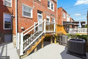 4005 Woodridge Rd, Baltimore, MD 21229 - Photo 20