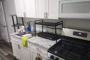 4432 Manorview Rd, Baltimore, MD 21229 - Photo 16