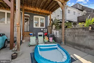 10 N Curley St, Baltimore, MD 21224 - Photo 30
