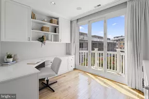 1207 Harbor Island Walk, Baltimore, MD 21230 - Photo 30
