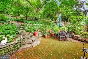 2422 Pickwick Rd, Baltimore, MD 21207 - Photo 18