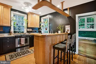 2422 Pickwick Rd, Baltimore, MD 21207 - Photo 10