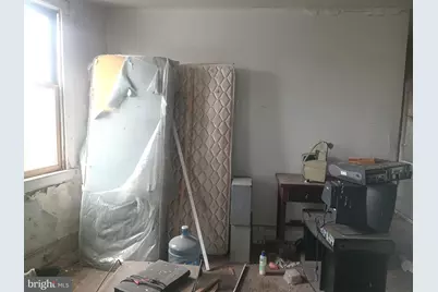 1538 N Milton Avenue, Baltimore, MD 21213 - Photo 6