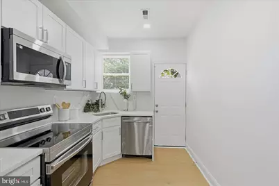 1527 E 29th Street, Baltimore, MD 21218 - Photo 10