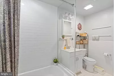 1125 Saint Paul Street, Baltimore, MD 21202 - Photo 24