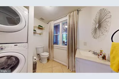 2431 Calvert Street N, Baltimore, MD 21218 - Photo 20