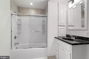 2922 Guilford Ave, Baltimore, MD 21218 - Photo 20