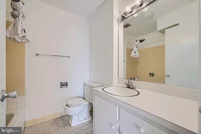 1101 Saint Paul Street #602, Baltimore, MD 21202 - Photo 10