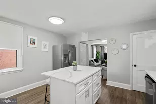 301 Denison St, Baltimore, MD 21229 - Photo 6