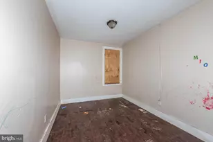 214 N Fulton Ave, Baltimore, MD 21223 - Photo 6
