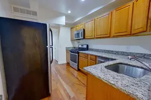 412 S Eaton St, Baltimore, MD 21224 - Photo 2
