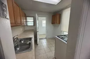970 N Franklintown Rd, Baltimore, MD 21216 - Photo 18
