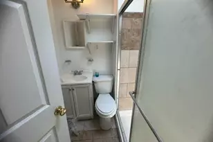 970 N Franklintown Rd, Baltimore, MD 21216 - Photo 14
