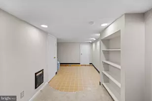 701 S Ellwood Ave, Baltimore, MD 21224 - Photo 30