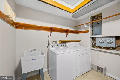701 S Ellwood Avenue, Baltimore, MD 21224 - Photo 16