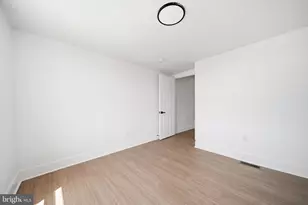 1336 N Chester St, Baltimore, MD 21213 - Photo 30