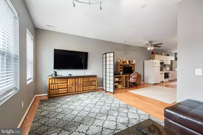 1728 N Charles Street N, Baltimore, MD 21201 - Photo 8