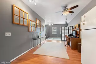 1728 N Charles Street N, Baltimore, MD 21201 - Photo 24