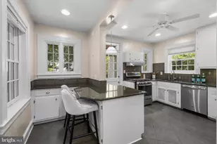 306 Broxton Rd, Baltimore, MD 21212 - Photo 14