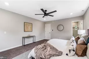 3400 Dennlyn Rd, Baltimore, MD 21215 - Photo 8