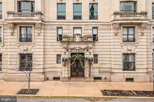 700 Washington Pl, Baltimore, MD 21201 - Photo 2