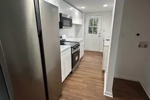 141 S Augusta Ave, Baltimore, MD 21229 - Photo 16