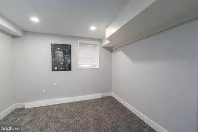 413 S Robinson Street, Baltimore, MD 21224 - Photo 26