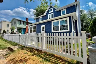 333 N Washburn Ave, Baltimore, MD 21225 - Photo 1