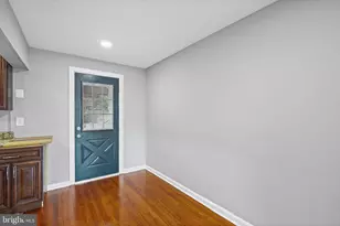3838 Lyndale Ave, Baltimore, MD 21213 - Photo 10