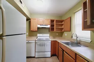 1131 N Gilmor St, Baltimore, MD 21217 - Photo 8