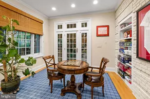 8 Club Rd, Baltimore, MD 21210 - Photo 20