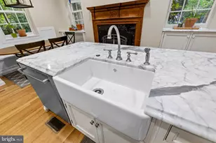 8 Club Rd, Baltimore, MD 21210 - Photo 34