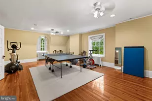 8 Club Rd, Baltimore, MD 21210 - Photo 66