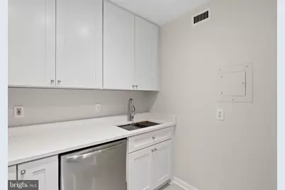 1101 Saint Paul Street #1212, Baltimore, MD 21202 - Photo 12