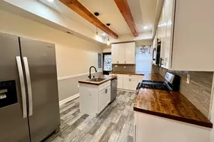 1502 E Hoffman St, Baltimore, MD 21213 - Photo 6