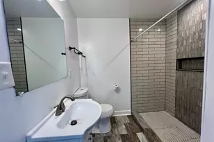1502 E Hoffman St, Baltimore, MD 21213 - Photo 12