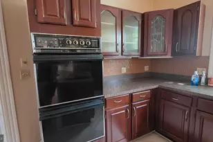 845 Park Ave, Baltimore, MD 21201 - Photo 14