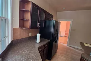 845 Park Ave, Baltimore, MD 21201 - Photo 18