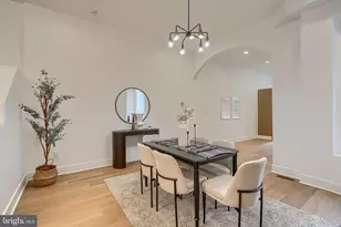 2118 Bolton St, Baltimore, MD 21217 - Photo 10