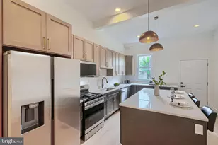 2118 Bolton St, Baltimore, MD 21217 - Photo 16