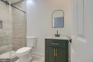 2118 Bolton St, Baltimore, MD 21217 - Photo 36