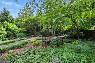 5721 Ridgedale Rd, Baltimore, MD 21209 - Photo 14
