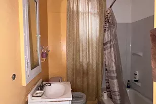 1625 Ruxton Ave, Baltimore, MD 21216 - Photo 16