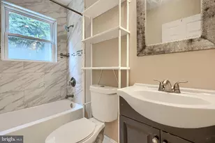 6110 Everall Ave, Baltimore, MD 21206 - Photo 18