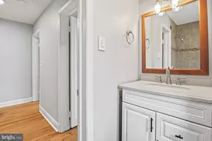 3839 Elmley Ave, Baltimore, MD 21213 - Photo 16