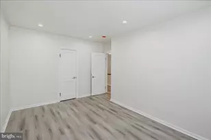 16 S Mt Olivet Ln, Baltimore, MD 21229 - Photo 20