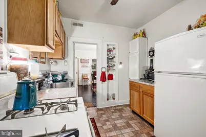 48 N Ellamont Street N, Baltimore, MD 21229 - Photo 12