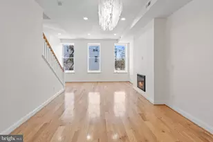 636 N Carrollton Ave, Baltimore, MD 21217 - Photo 6